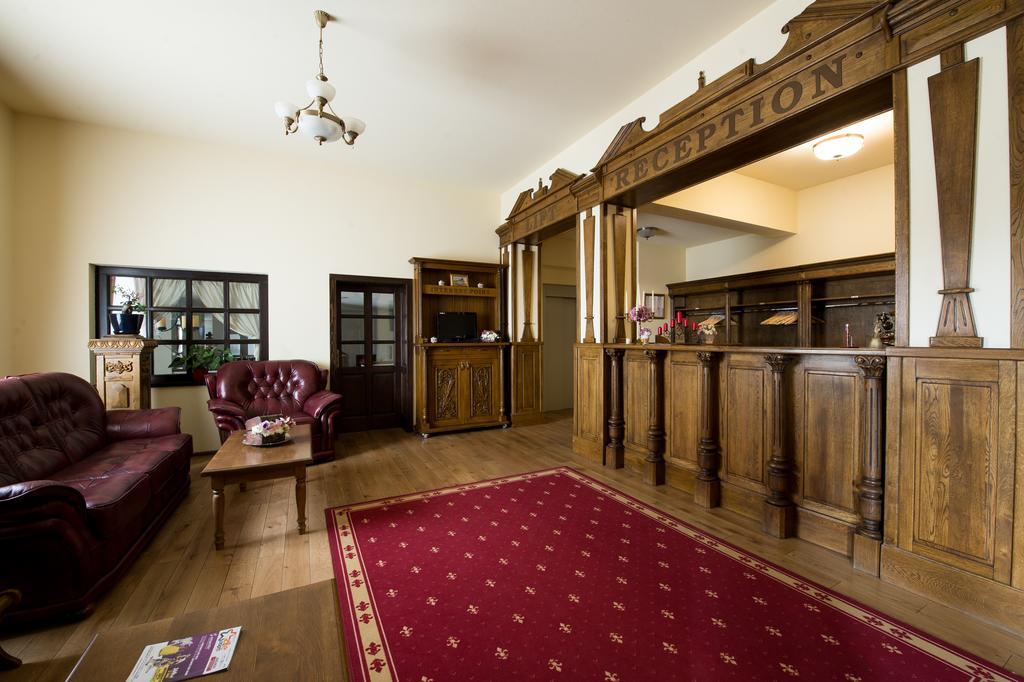Hotel Castel Royal Mosnita Noua المظهر الخارجي الصورة