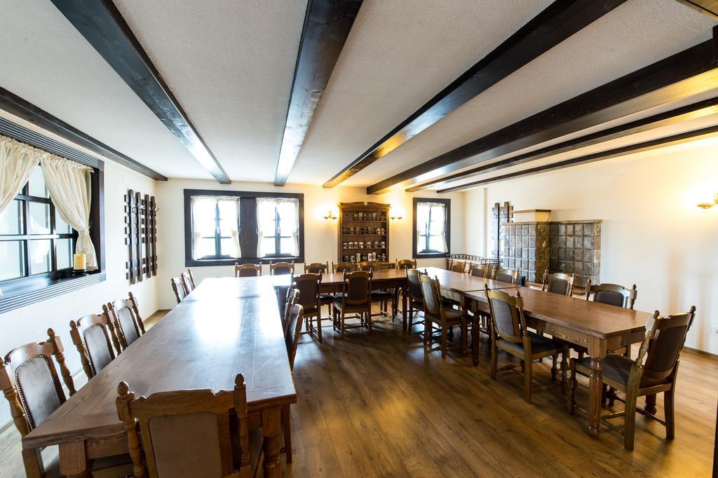 Hotel Castel Royal Mosnita Noua المظهر الخارجي الصورة
