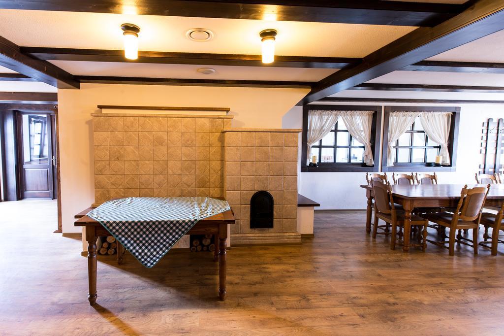 Hotel Castel Royal Mosnita Noua المظهر الخارجي الصورة