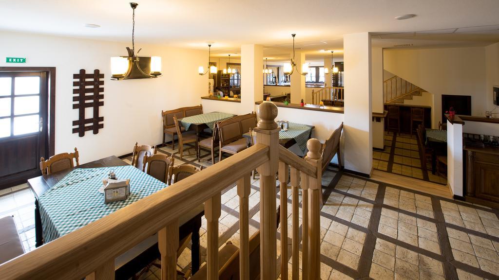 Hotel Castel Royal Mosnita Noua المظهر الخارجي الصورة