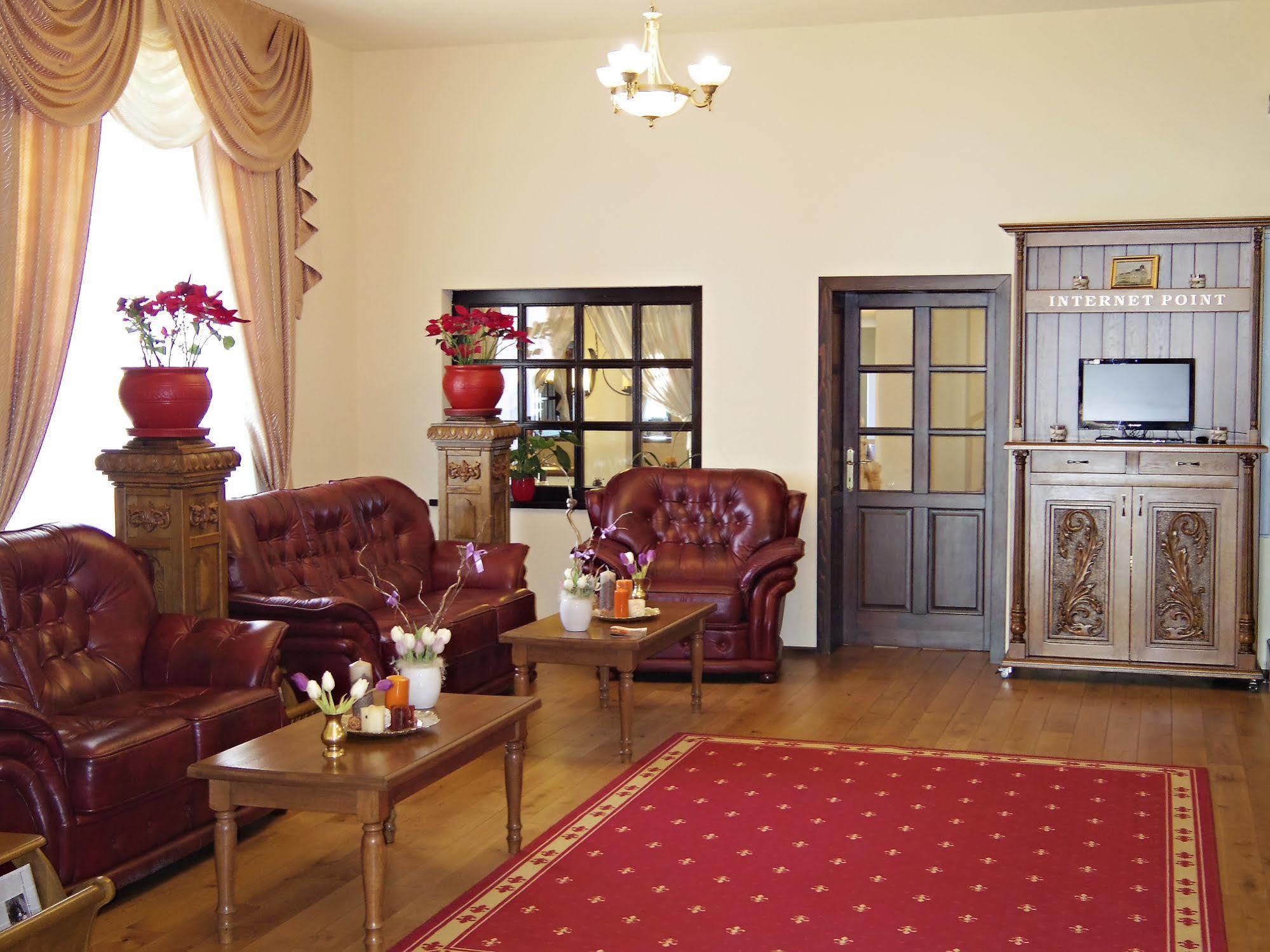 Hotel Castel Royal Mosnita Noua المظهر الخارجي الصورة